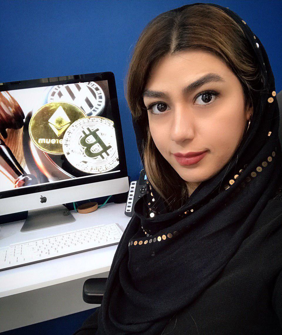 سپیده حسینی